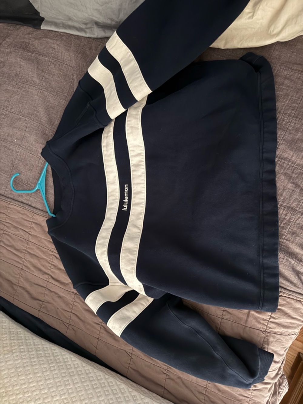 EUC Lululemon Steady State Stripe
